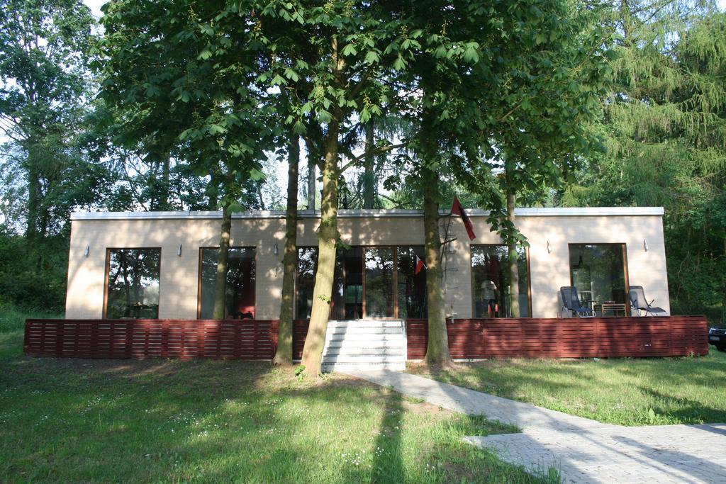 Dom Nad Jeziorem Gwiazda Wojcin  Bagian luar foto